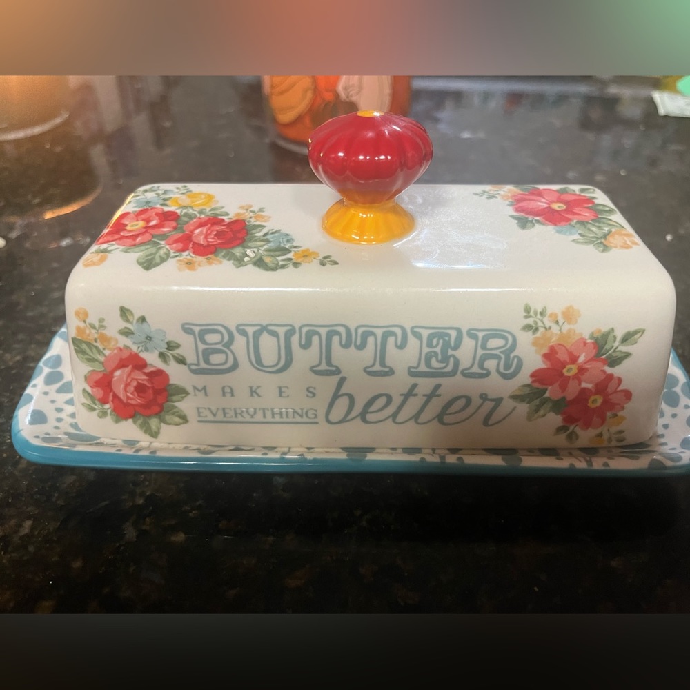 Pioneer woman butter dish